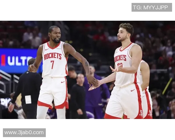 火箭队沿袭首发！5大阵型再进场，3短板难防止，乌度卡该变阵了？